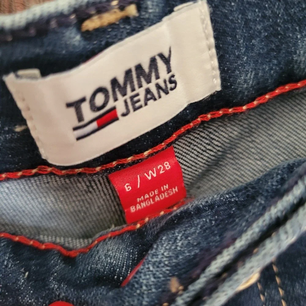 Tommy Hilfiger Women Boyfriend Jeans Ankle Size 6 Distressed Medium‎ Wash New - Picture 7 of 7